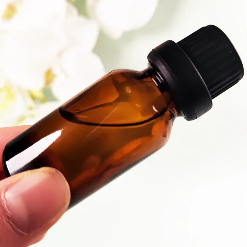 12Pcs Empty 5/10/15/20/30ml Amber Glass Essential Oils Drops Bottles with Orifice Reducer Tips DIY Supplies Tool Perfume Vials