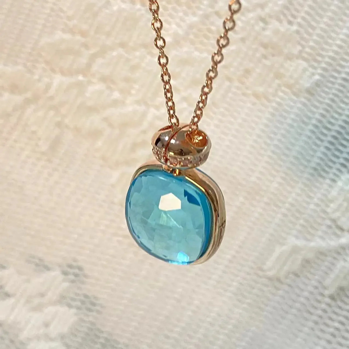 Elegant Light Blue Topaz Perfume Bottle Pendant Necklace for Women Classic  Design Candy Color Fashion Jewelry Gift Idea