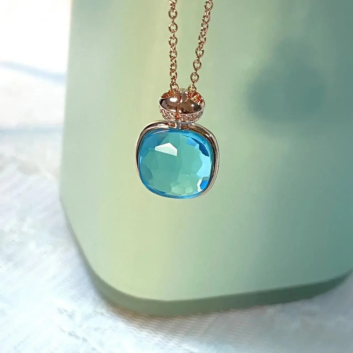 Elegant Light Blue Topaz Perfume Bottle Pendant Necklace for Women Classic  Design Candy Color Fashion Jewelry Gift Idea