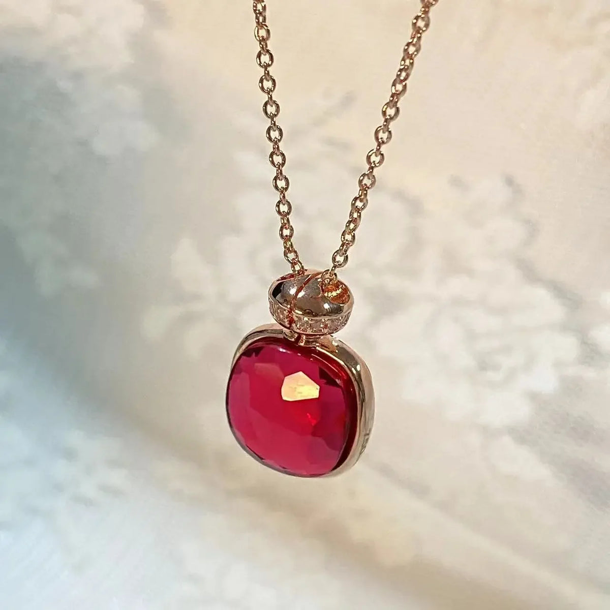 Elegant Light Blue Topaz Perfume Bottle Pendant Necklace for Women Classic  Design Candy Color Fashion Jewelry Gift Idea