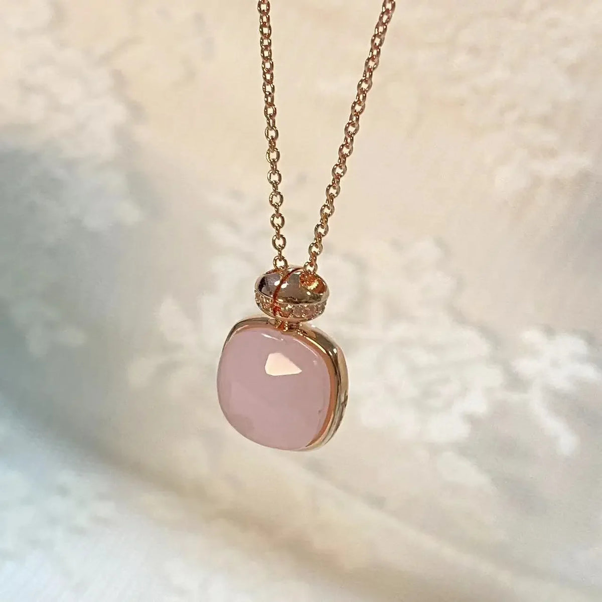 Elegant Light Blue Topaz Perfume Bottle Pendant Necklace for Women Classic  Design Candy Color Fashion Jewelry Gift Idea